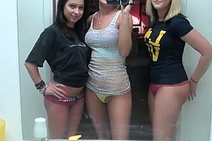 日本人xxxxⅩ18三级